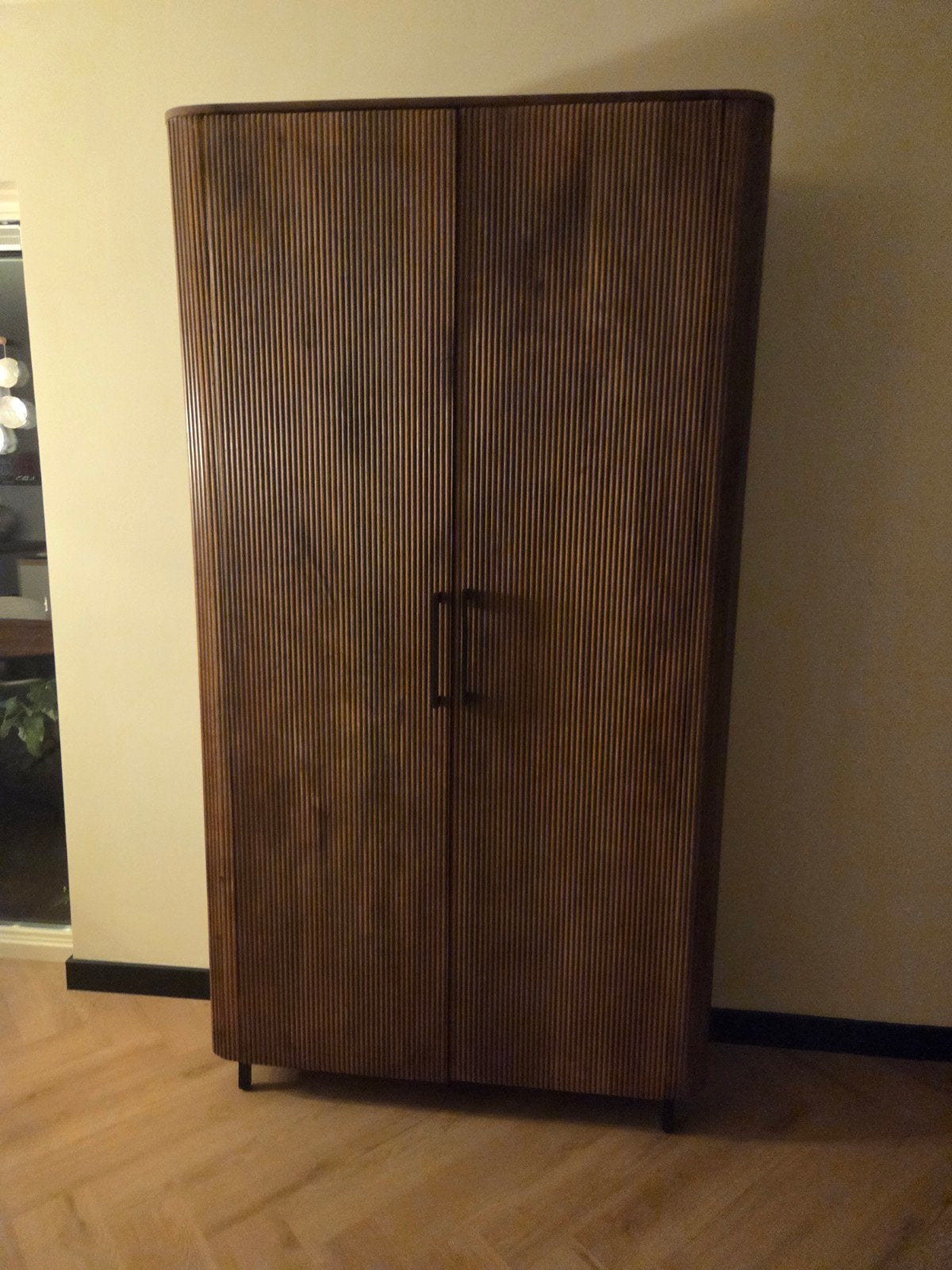 Nieuwe kast, Hotel Chique/ japandi, Massief mango hout, Ophalen, 100 tot 150 cm, 200 cm of meer, 25 tot 50 cm