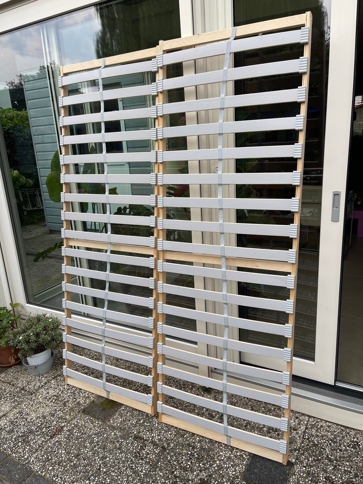 2x Lattenbodem 70x200 cm - Zo goed als nieuw, Huis en Inrichting, Slaapkamer | Matrassen en Bedbodems, Ophalen, 70 cm of minder