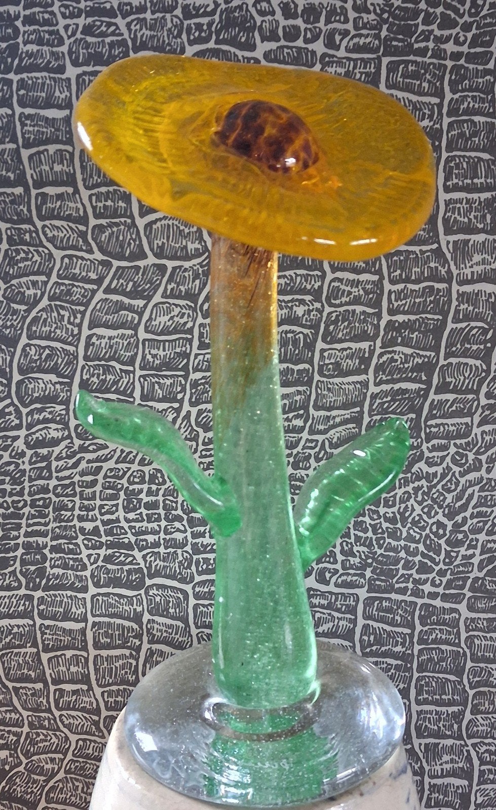 Tarmo Maaronen(Fin), Zonnebloem. 16 cm., Ophalen