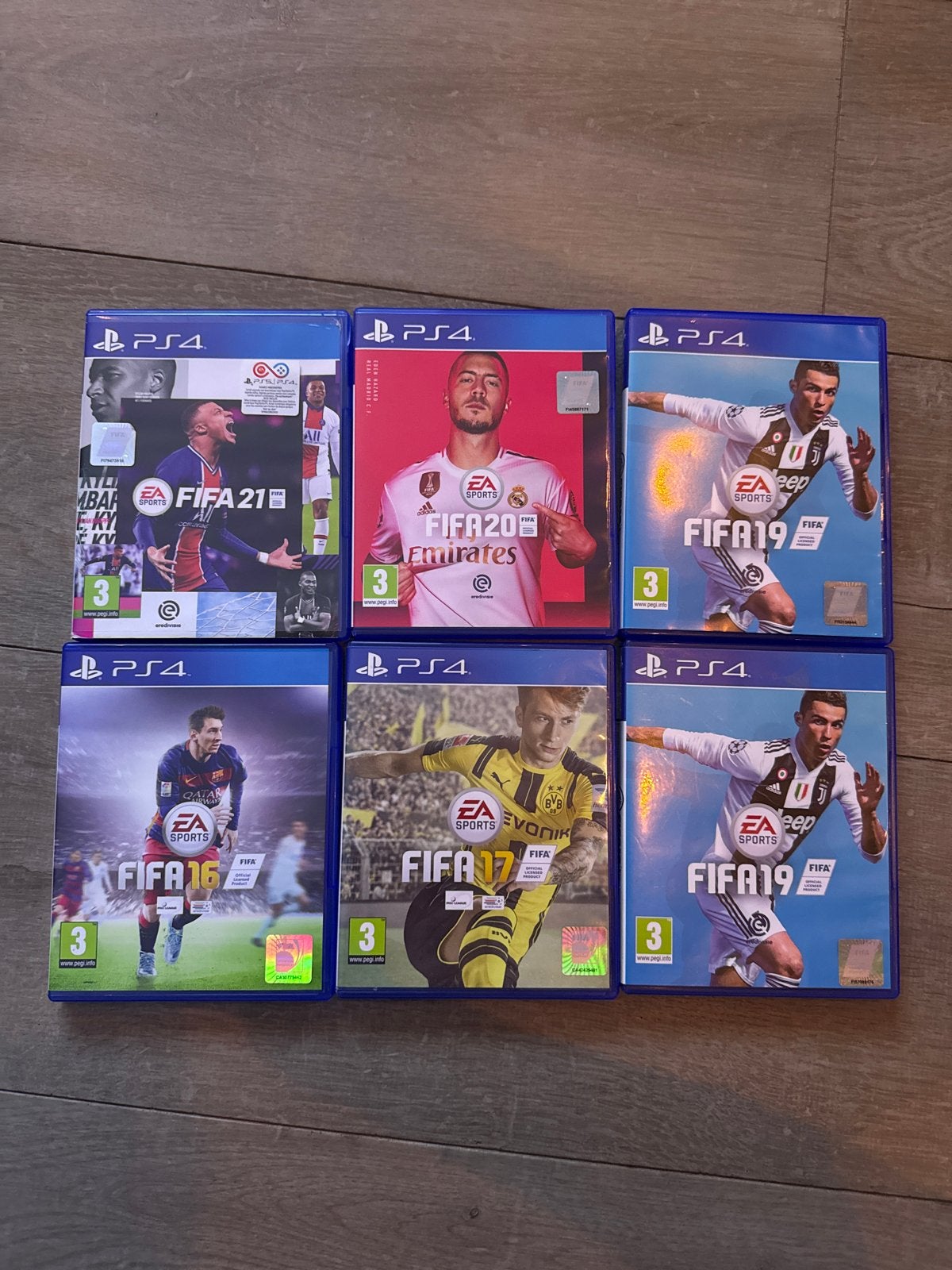 PS4 FIFA Games: FIFA 16 t/m FIFA 21 Collectie, Spelcomputers en Games, Gebruikt, Eén computer, Ophalen of Verzenden, Sport