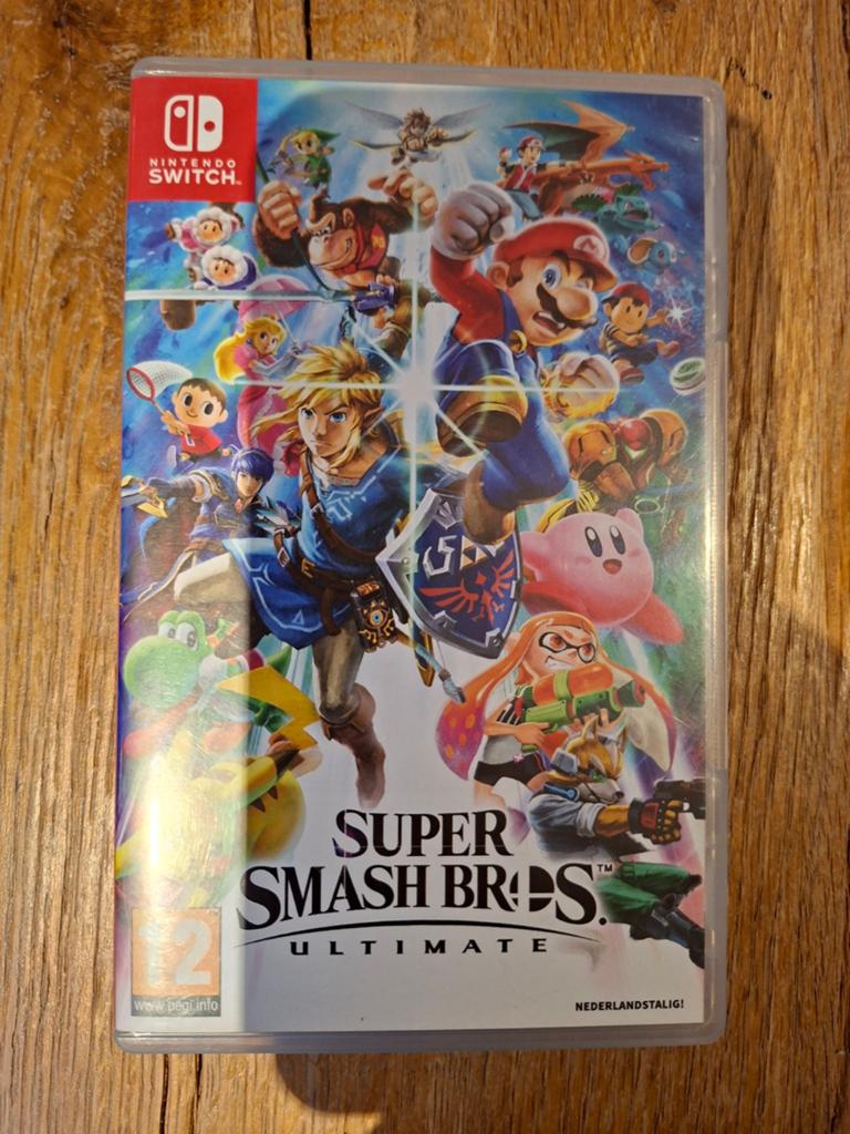 Super Smash Bros. Ultimate, Spelcomputers en Games, Games | Nintendo Switch, Online, Vechten, Ophalen of Verzenden, Zo goed als nieuw