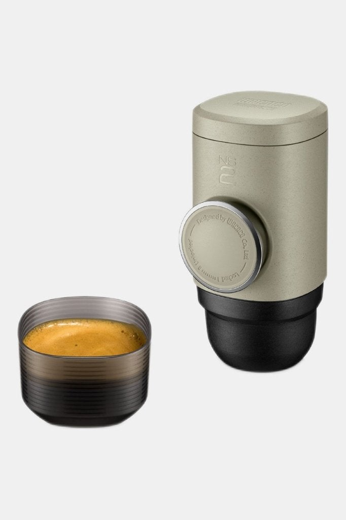 Wacaco Minipresso kampeer-koffie zonder electriciteit, Koffiepads en cups, Verzenden, Espresso apparaat, Zo goed als nieuw