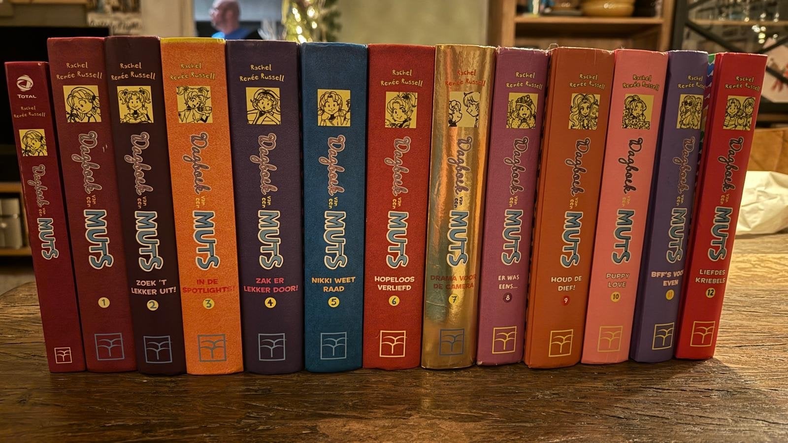 Dagboek van een muts boekenreeks - 12 delen, Ophalen of Verzenden, Gelezen, Fictie algemeen