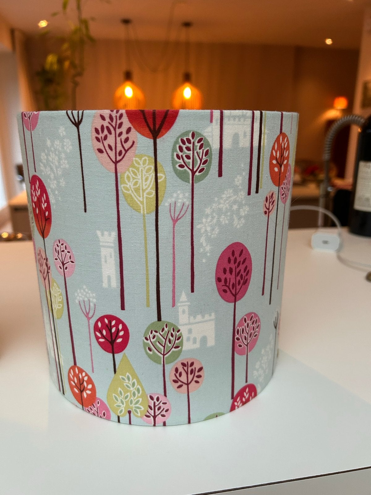 Leuke lampenkap met bomenprint voor kinderkamer, Gebruikt, Rond, Ophalen of Verzenden, Textiel