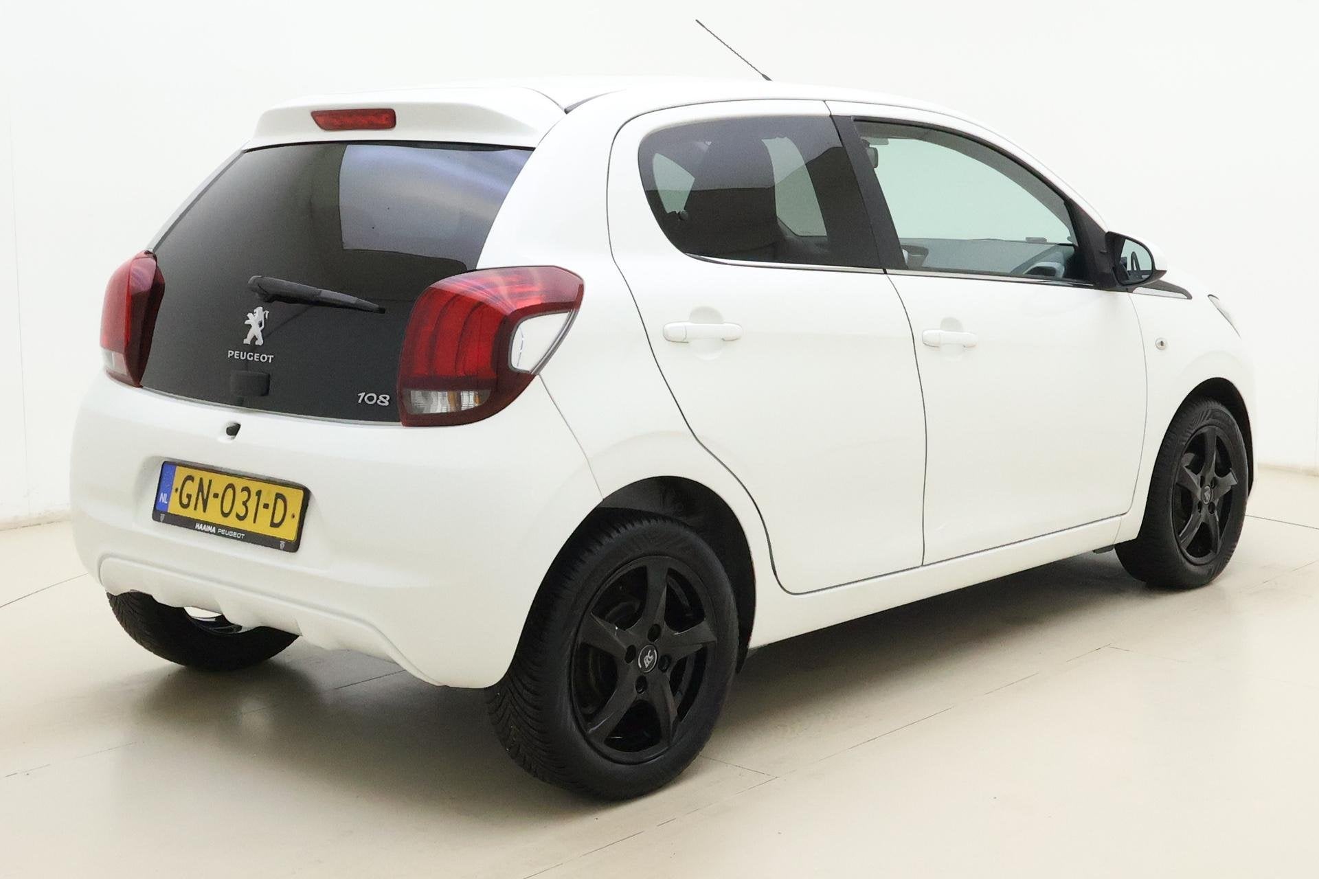 Peugeot 108 1.0 e-VTi Première | Airco | Bluetooth | Lichtm, Stof, Gebruikt, 4 stoelen, Wit