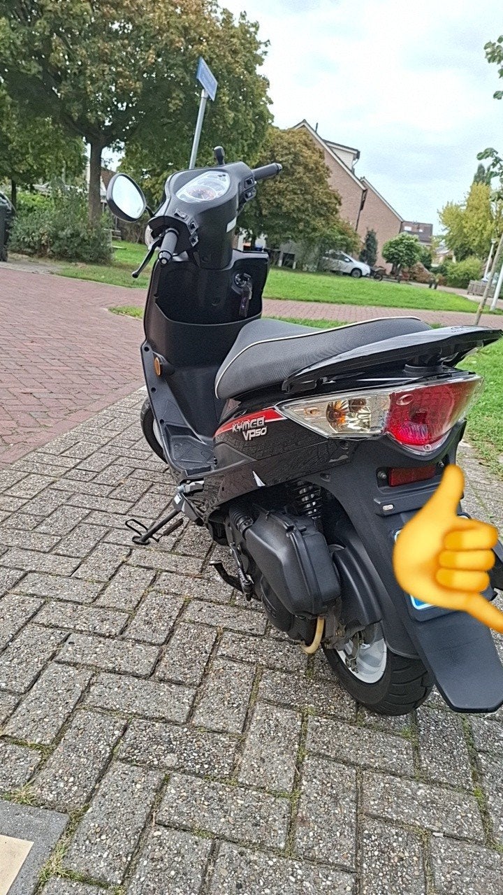 Kymco Agility 50cc 45km/u blauw kenteken 5k km, Fietsen en Brommers, Ophalen, Gebruikt, Kymco
