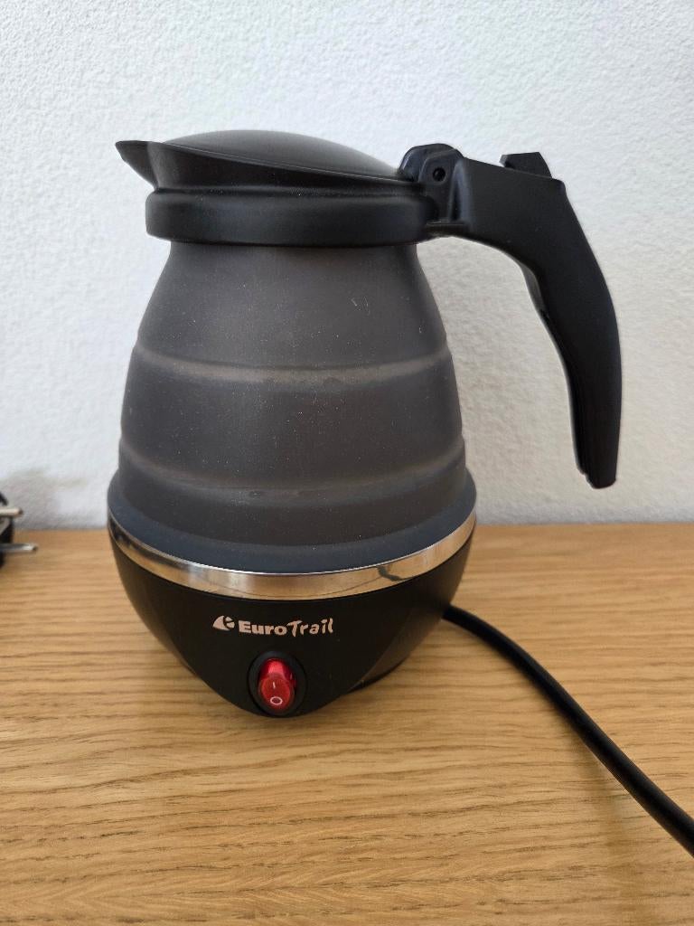 opvouwbare waterkoker Eurotrail 0,8 ltr, Caravans en Kamperen, Ophalen of Verzenden, Zo goed als nieuw