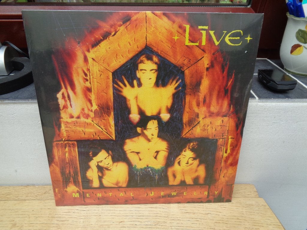 LIVE LP "Mental Jewelry" [USA-2024] SEALED, Cd's en Dvd's, Vinyl | Rock, Nieuw in verpakking, Classic Rock, LP, Beschermende buitenhoes