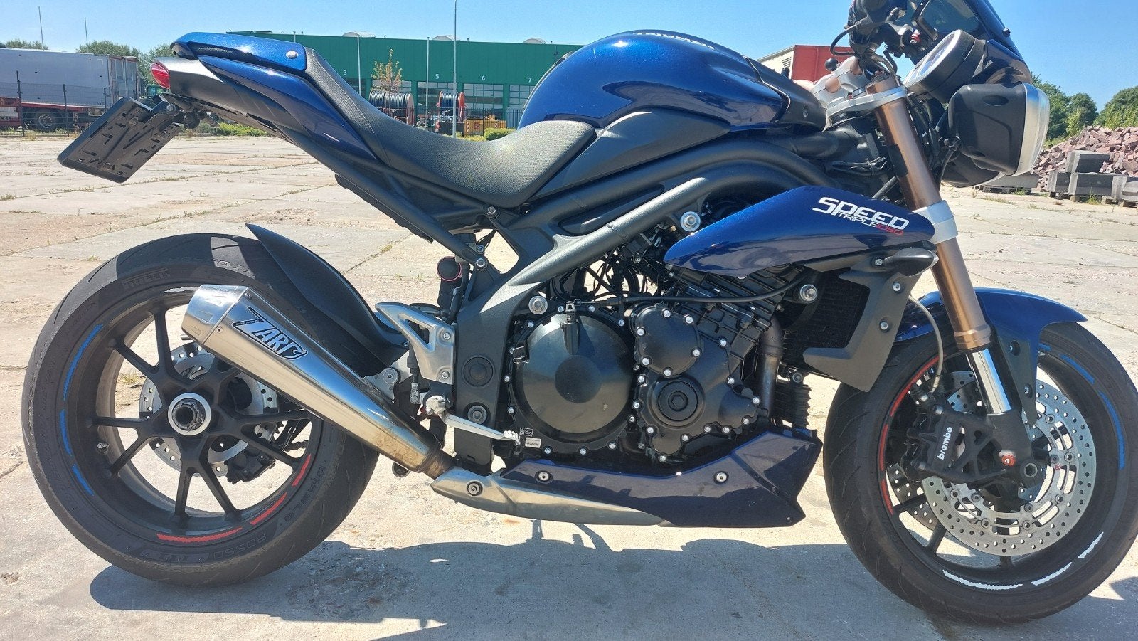 Triumph Speed Triple 1050  - "parts", Ophalen