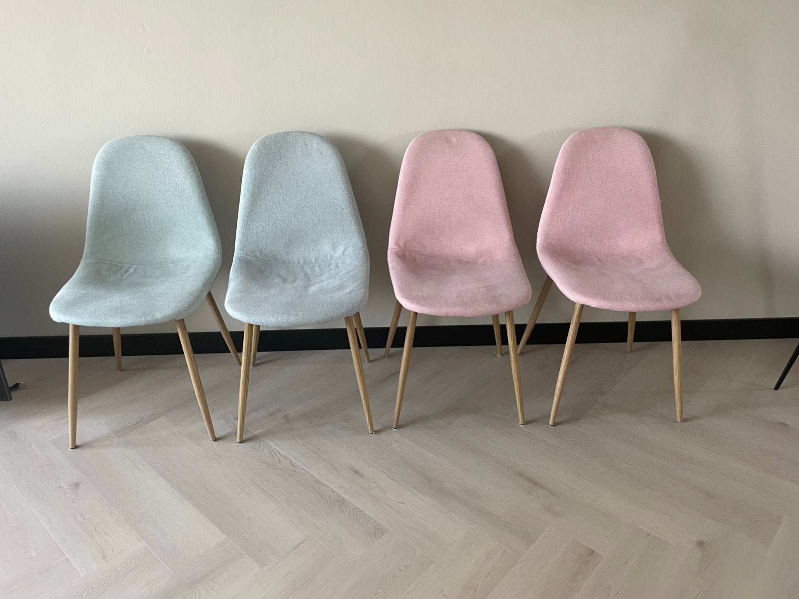 Set van 4 gebruikte eetkamerstoelen, Huis en Inrichting, Stoelen, Ophalen, Gebruikt, Overige kleuren, Stof