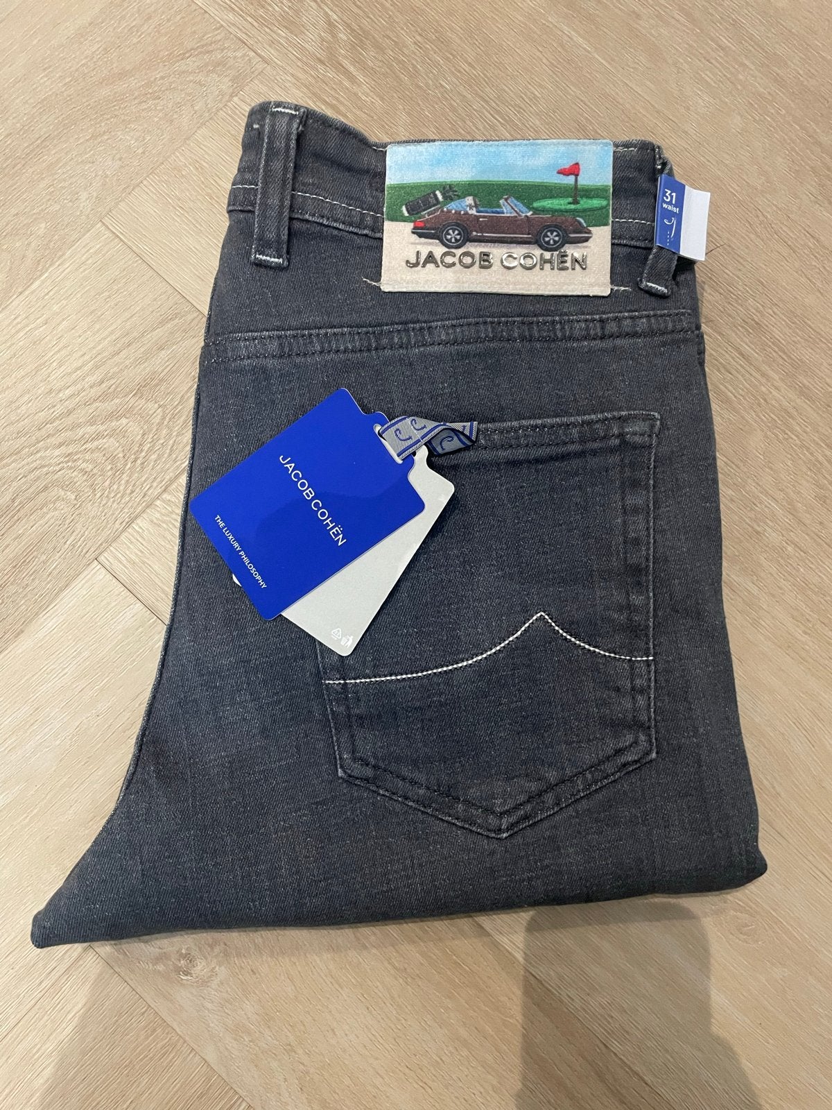 Jacob Cohen model Bard!  Zwart! Maat W32! Nieuw!, Kleding | Heren, Ophalen of Verzenden, Nieuw, Grijs, W32 (confectie 46) of kleiner