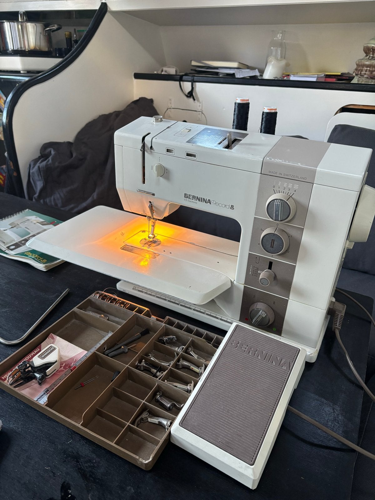 Bernina Record 931 Naaimachine met accessoires compleet, Ophalen of Verzenden, Gebruikt, Naaimachine, Bernina