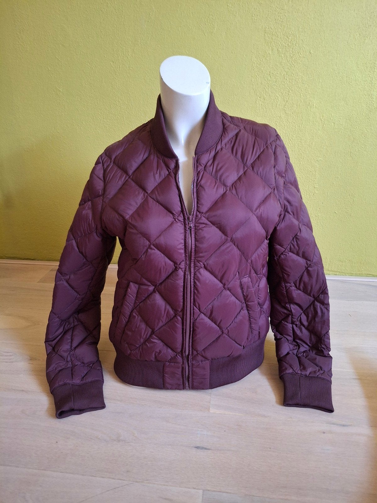 Leuk nieuw bomberjasje. Mt 38, Kleding | Dames, Jassen | Zomer, Verzenden, Zo goed als nieuw, Maat 38/40 (M)