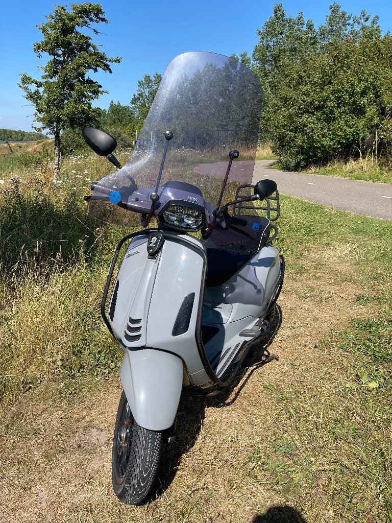 Vespa Sprint Nardo Grey 2018, Ophalen, Gebruikt, Vespa S, Benzine