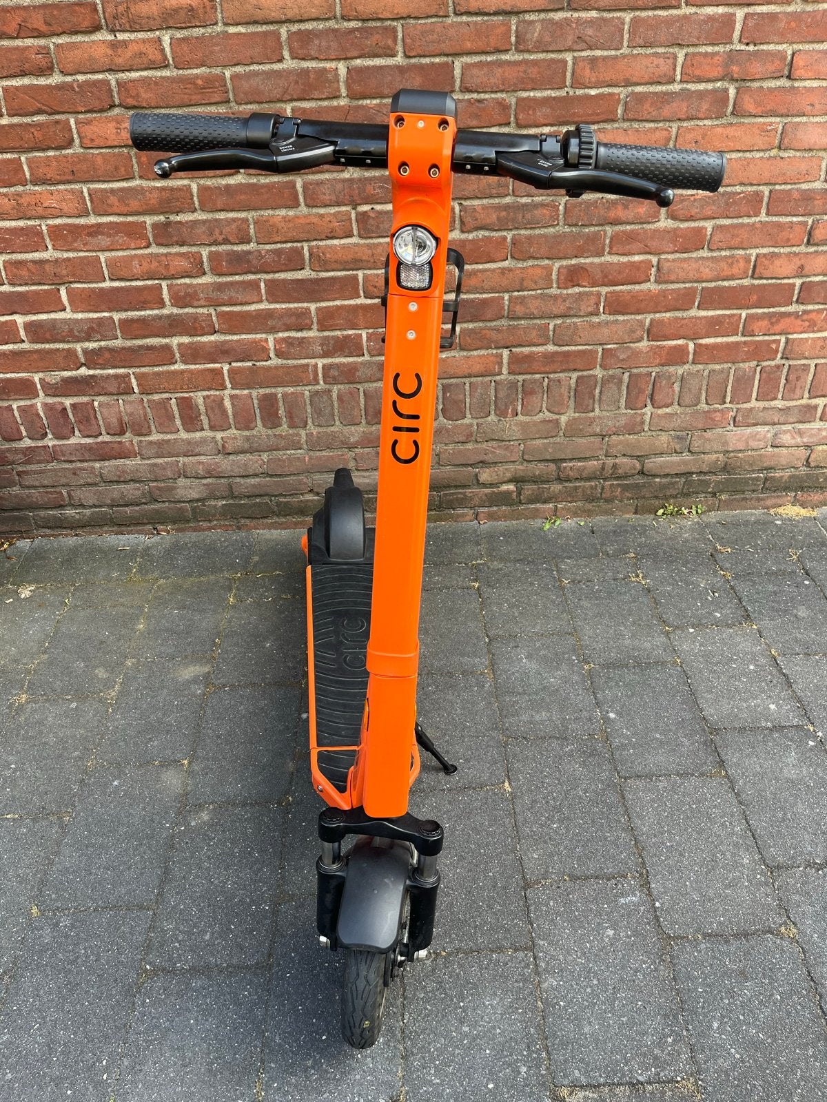 Circ elektrische step Roze, Fietsen en Brommers, Steps, Ophalen of Verzenden, Gebruikt, Elektrische step (E-scooter)