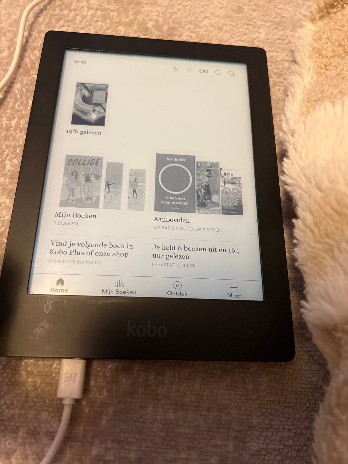 Kobo Aura HD E-reader - Zo goed als nieuw, Bluetooth, Ophalen of Verzenden, Zo goed als nieuw, 4 GB of minder