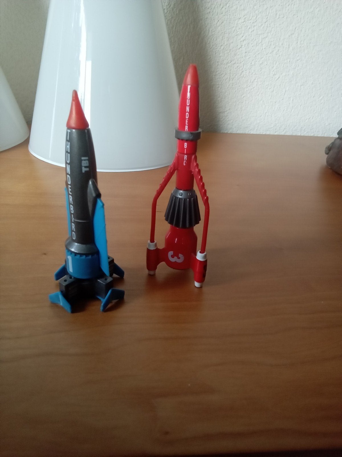 Matchbox Thunderbird raketten nr. 1 en 3, Ophalen, Zo goed als nieuw