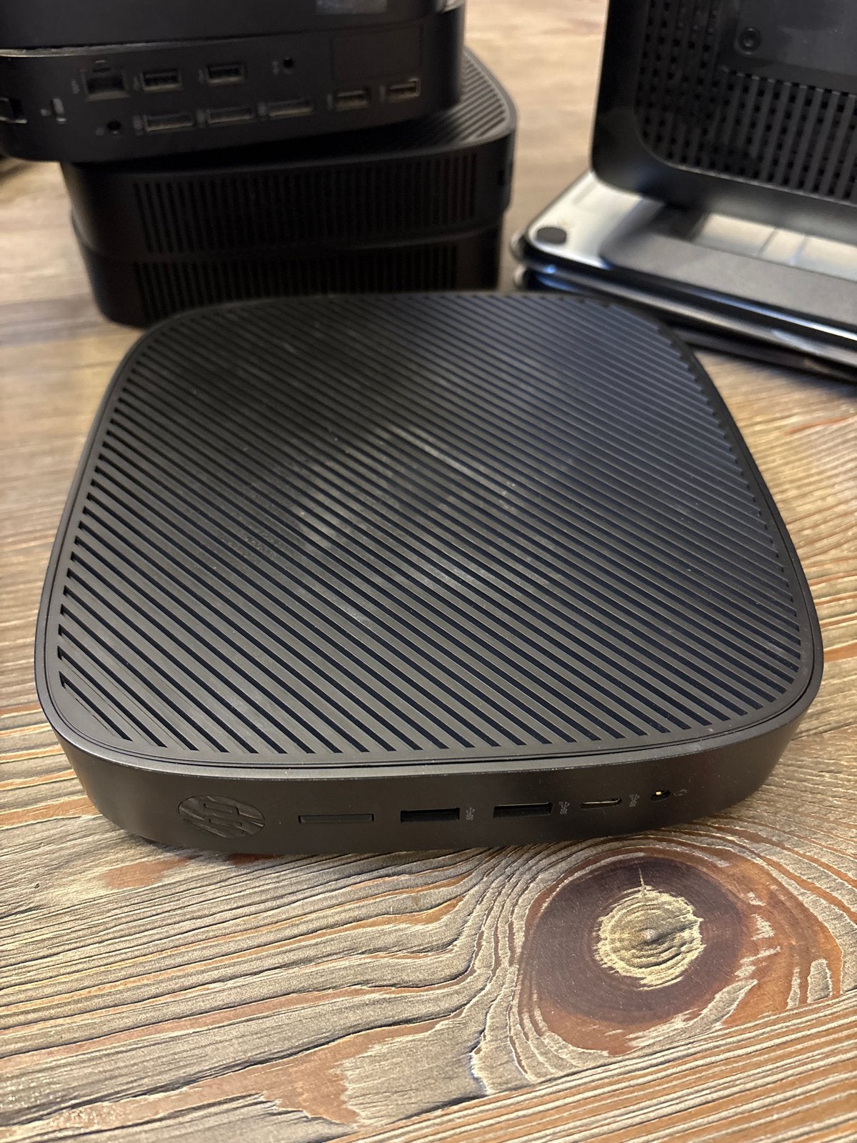 8 stuks HP t640 Thin Client - Compacte en Stille Mini-PC, Gebruikt, 2 tot 3 Ghz, Ophalen of Verzenden, SSD