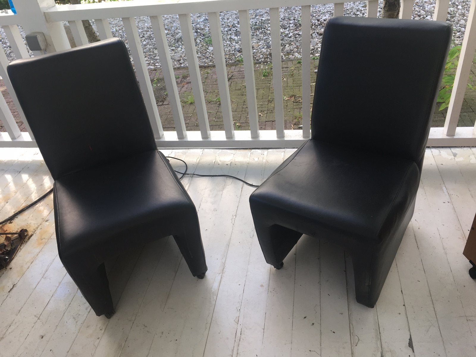 Leder stoelen op rollen, prachtig exemplaren,, Huis en Inrichting, Stoelen, Ophalen of Verzenden, Zo goed als nieuw, Zwart, Leer