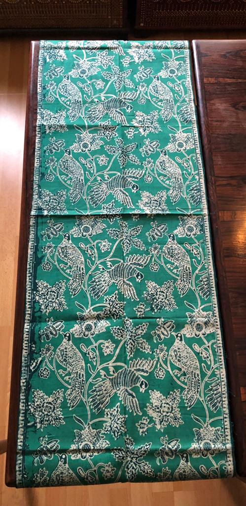 Batik tafel loper uit Indonesië, Antiek en Kunst, Ophalen of Verzenden