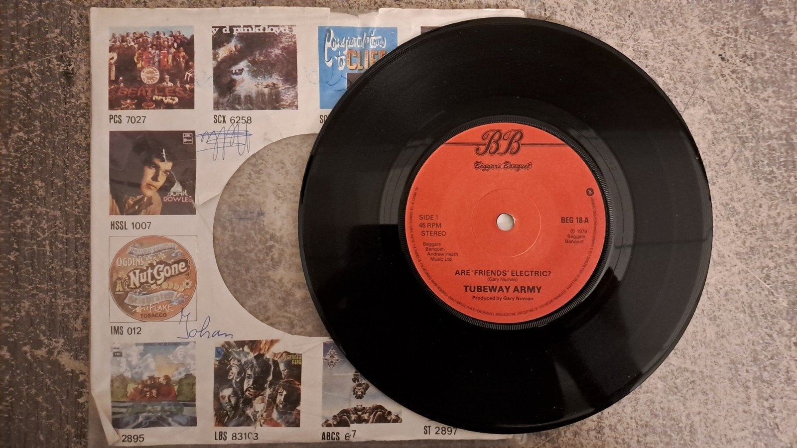 tubeaway army  - are' friends ' Electric, Ophalen of Verzenden, Gebruikt, 7 inch, Pop