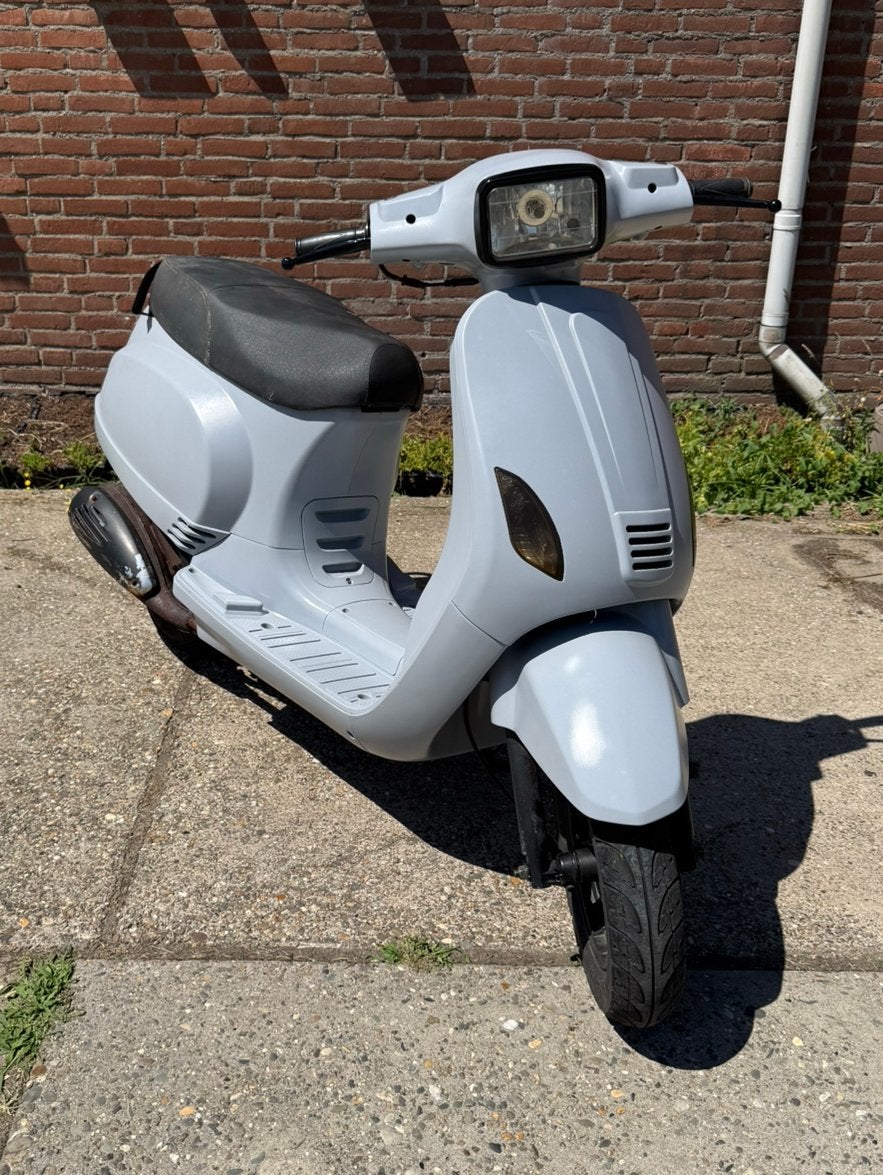 BTC Riva scooter 2017, Fietsen en Brommers, Snorfietsen en Snorscooters, Ophalen, Zo goed als nieuw, Benzine, Overige merken