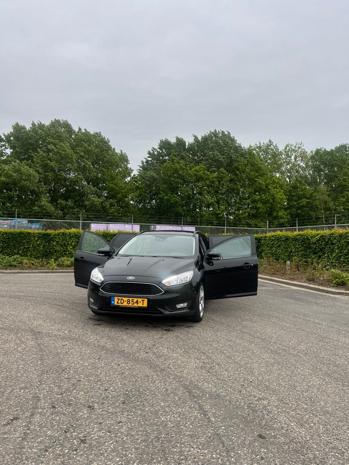 Ford Focus 1.5 Tdci 88KW Wagon Powershift 2015 Zwart, Auto's, Ford, Particulier, Focus, Diesel, C, Stationwagon, Automaat, Geïmporteerd