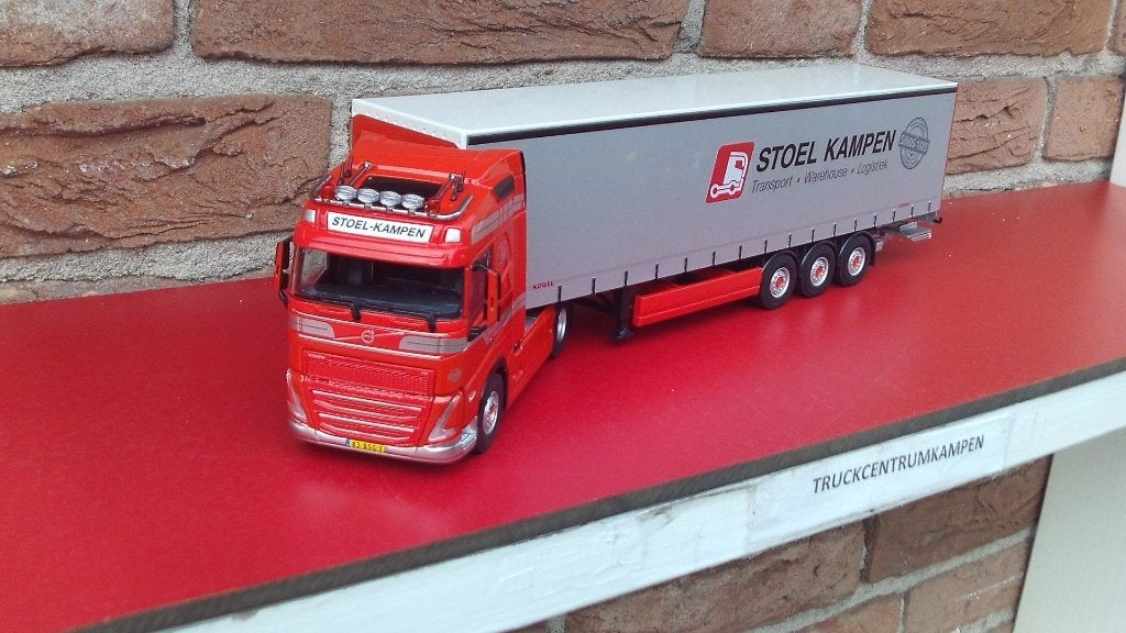 Cavallino  Volvo  FH  van  Stoel  uit  Kampen., Ophalen of Verzenden, Nieuw, Bus of Vrachtwagen, Overige merken