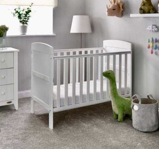 Excellent condition- Baby Cot (3 heights)+ New Mattress etc, Ophalen, Zo goed als nieuw, Jongetje of Meisje