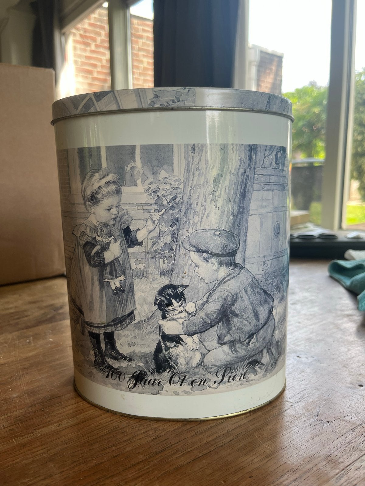 Vintage blikken trommel '100 jaar Ot en Sien' - G.J. Atses, Verzamelen, Ophalen of Verzenden, Gebruikt, Overige