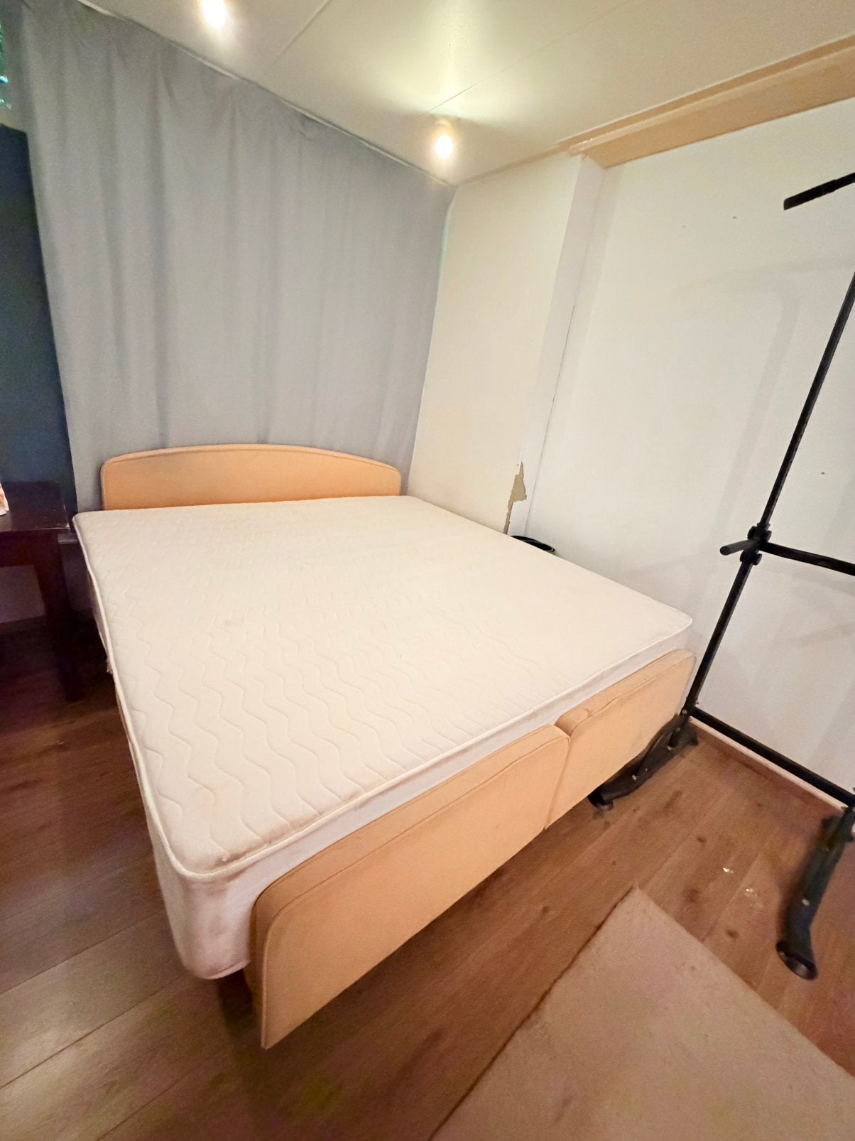 Tweepersoonsbed inclusief matras