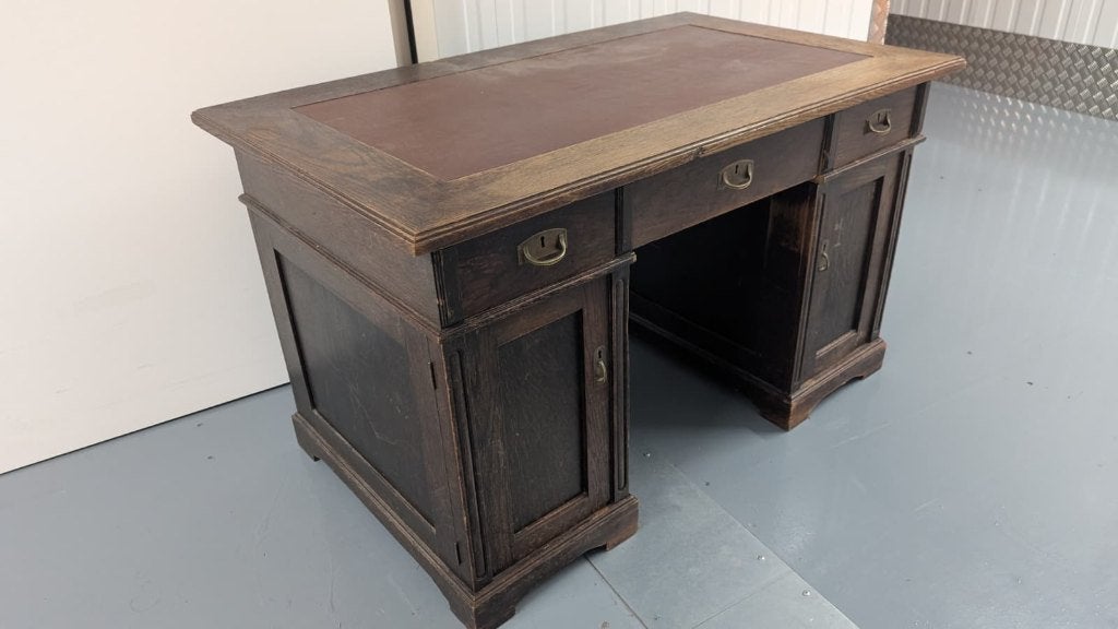 Antiek bureau - notarisbureau, Ophalen