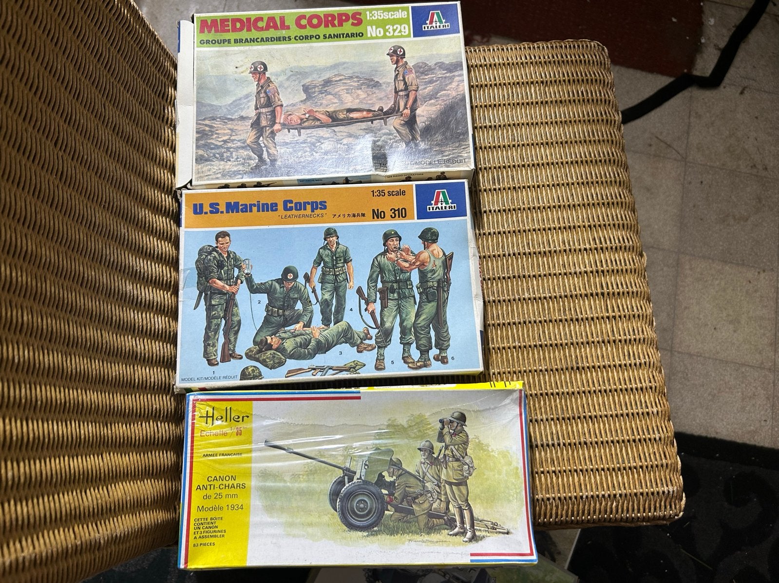 Heller en Italeri Militaire Modelbouw Kits (3 stuks), Ophalen of Verzenden, Nieuw, 1:35 tot 1:50, Figuur of Figuren