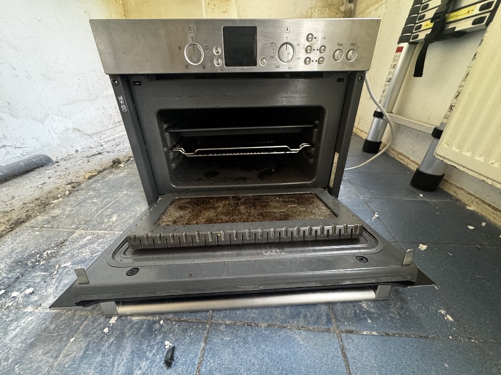 Bosch inbouwoven HBC84K551N, Witgoed en Apparatuur, Ophalen, 45 tot 50 cm, Gebruikt, Hete lucht