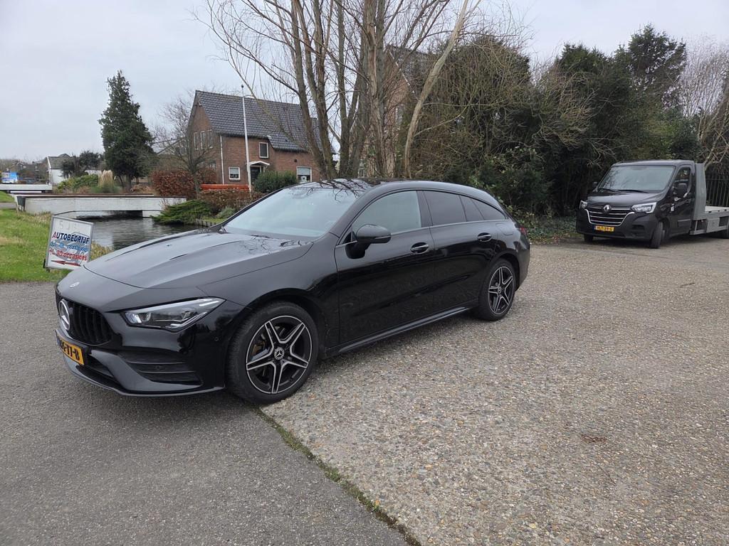Mercedes-Benz CLA-klasse Shooting Brake 250 e AMG uitvoering, CLA, Gebruikt, Euro 6, 4 cilinders