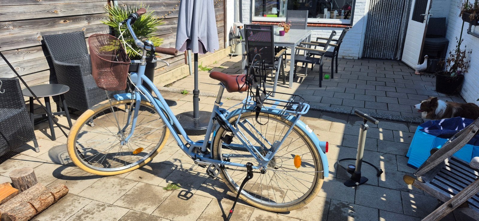 Damesfiets met mandje - Goede staat, Fietsen en Brommers, Fietsen | Dames | Damesfietsen, Velgrem, Versnellingen, Ophalen, Overige merken