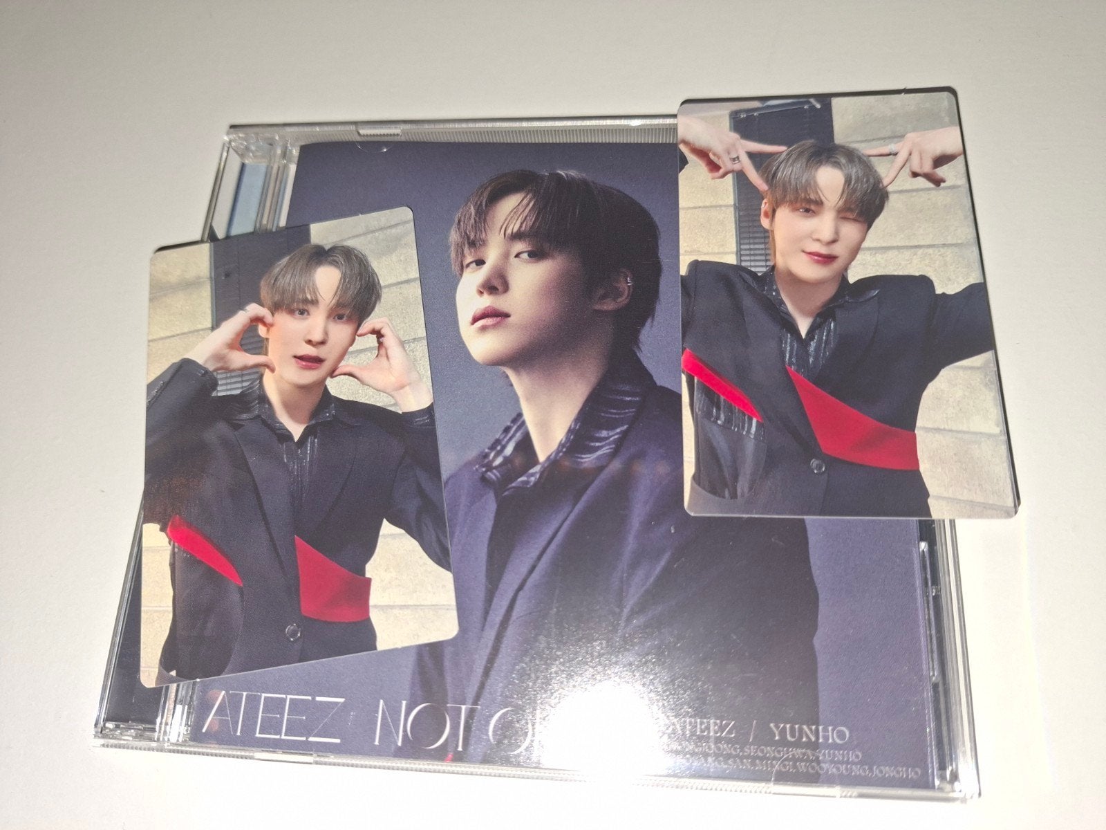 Ateez Not Okay Yunho Solo Jacket, Verzamelen, Muziek, Artiesten en Beroemdheden, Verzenden, Zo goed als nieuw, Foto of Kaart