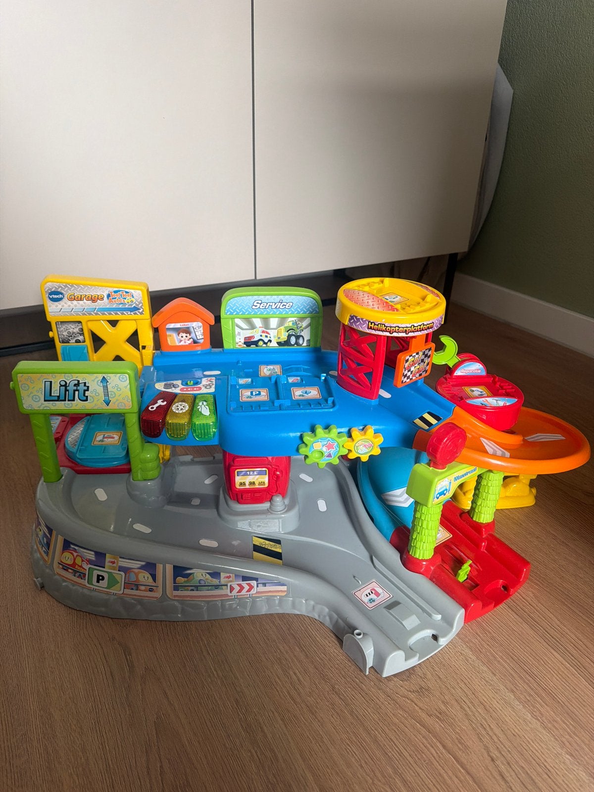 VTech Toet Toet Auto's Garage Speelset, Kinderen en Baby's, Ophalen of Verzenden, Zo goed als nieuw, 2 tot 4 jaar