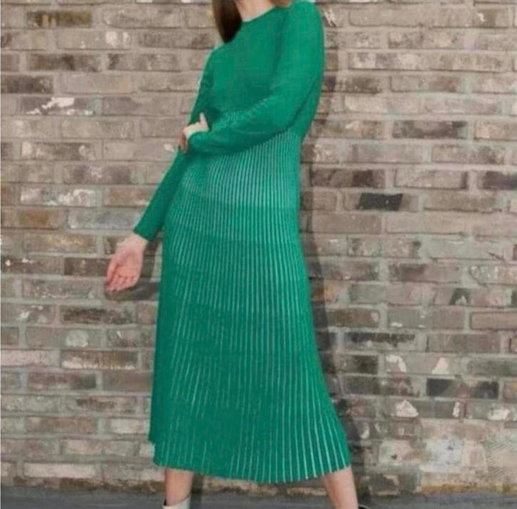 Nieuw Zara Gebreide Jurk L - Midi Geplooid Fijn groen lang, Maat 42/44 (L), Nieuw, Ophalen of Verzenden, H