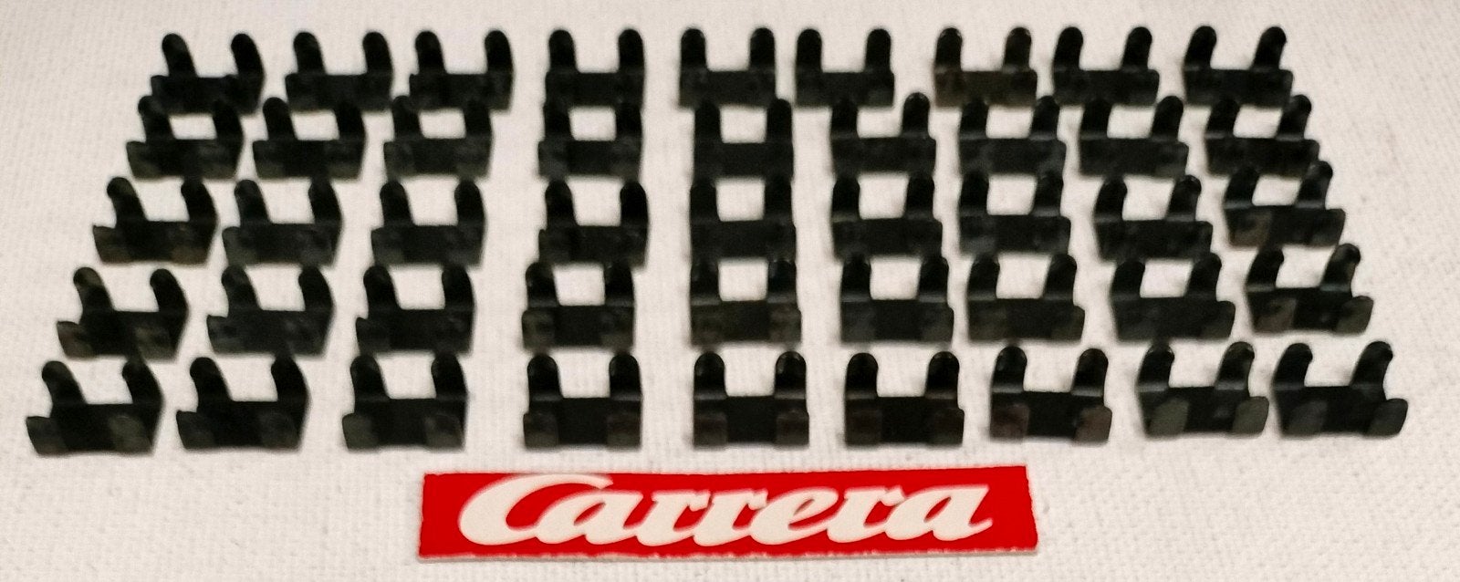 Carrera Universal racebaan NIEUWE 4 punts baan klemmetjes., Ophalen of Verzenden, Nieuw, Elektrisch, Carrera