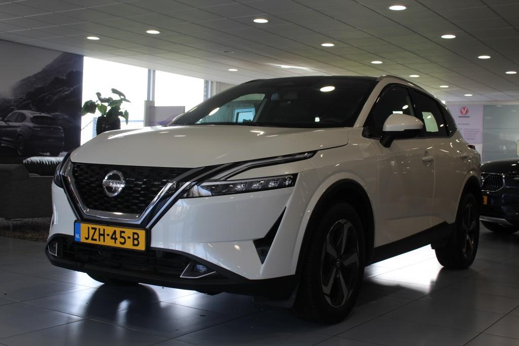 Nissan QASHQAI 1.3 MHEV X Tekna +/LEDER/360CAMERA/MEMORY, Zwart, 4 cilinders, Wit, Leder