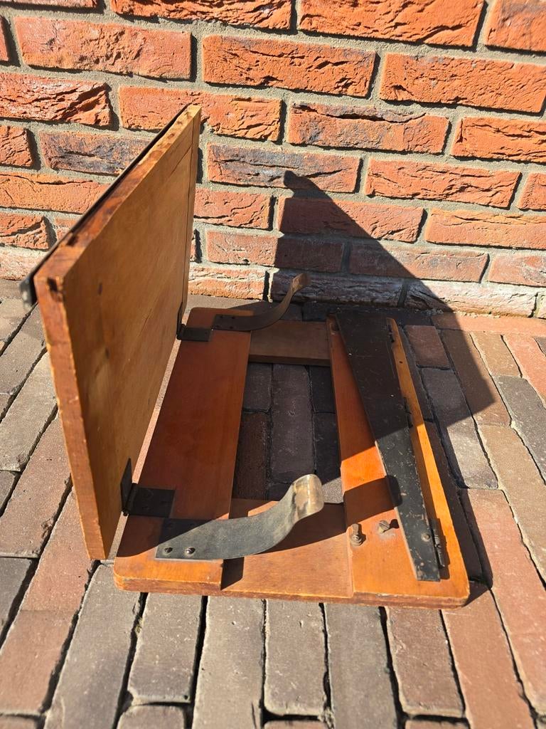Prachtige vroege antieke 19de eeuwse papiersnijder €49, Ophalen of Verzenden