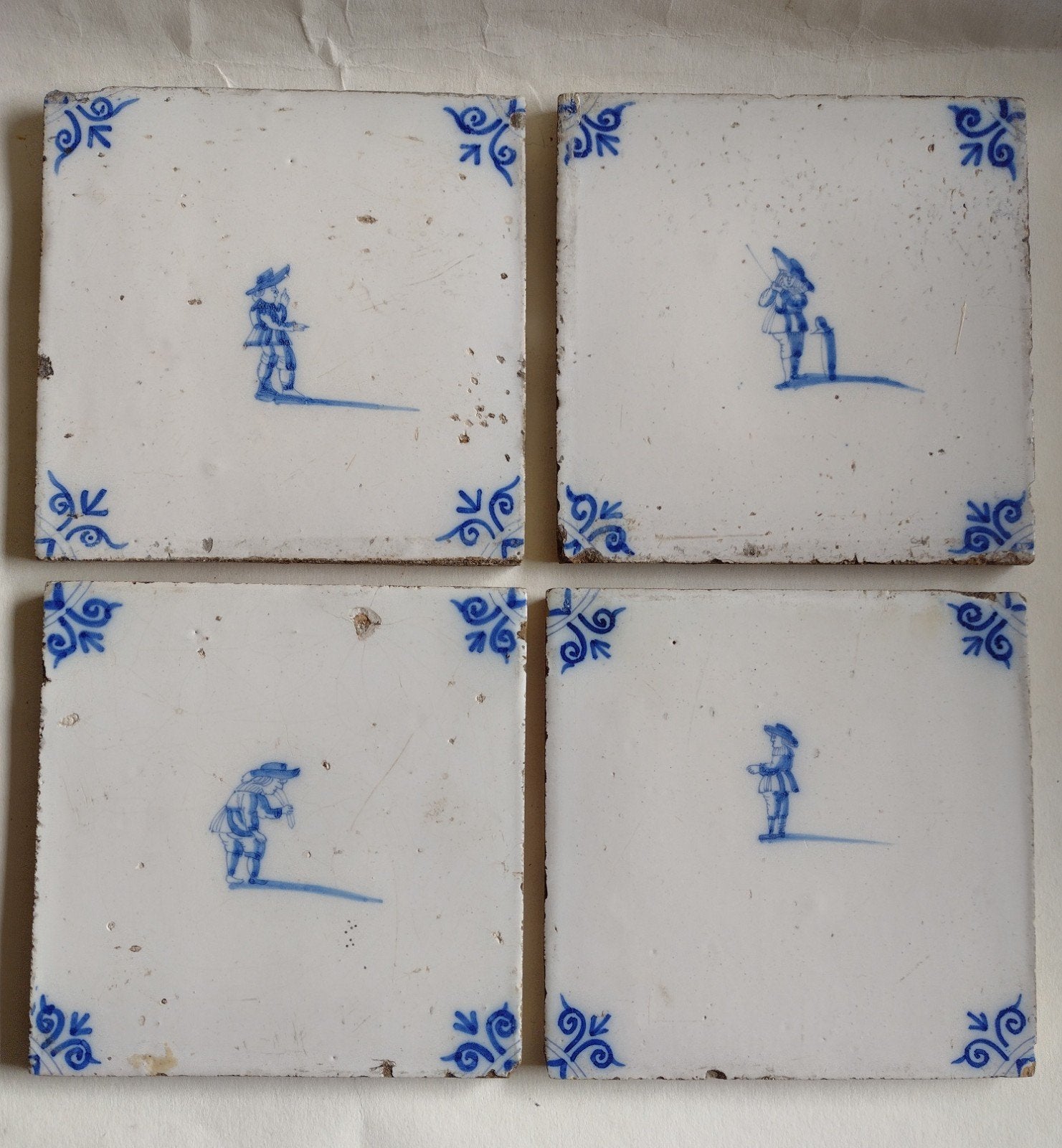 antiek Delfts blauwe tegels met man figuur 12,5 x 12,5 1 cm, Ophalen