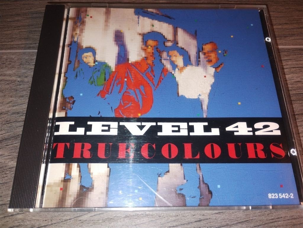 Level 42 ‎- True Colours [Europe 1984], Ophalen of Verzenden, Zo goed als nieuw