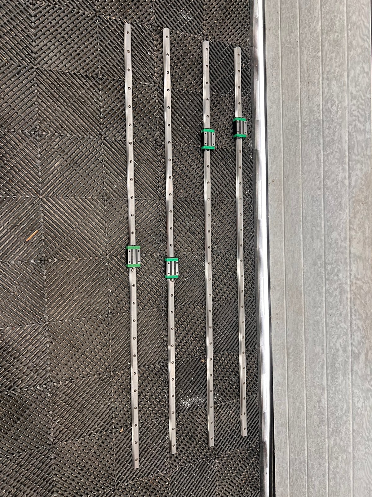 4x 1500mm hgr20 rails, Ophalen, Gebruikt