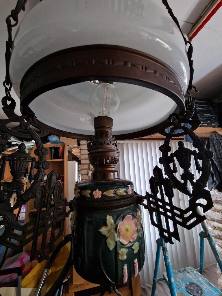 Antieke hanglamp, Ophalen