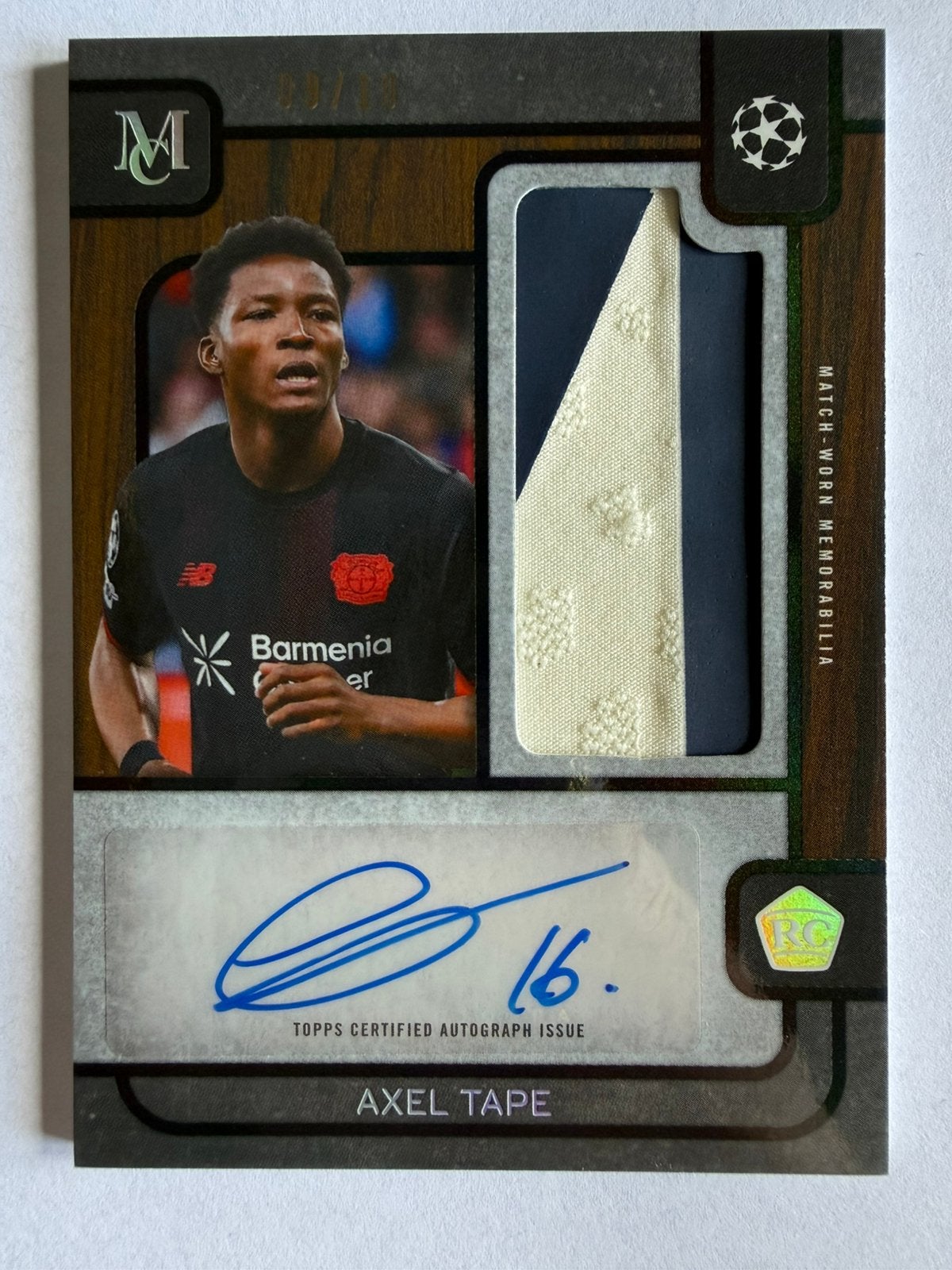 Axel Tape Autograph Match-Worn Relic /10, Ophalen of Verzenden, Zo goed als nieuw
