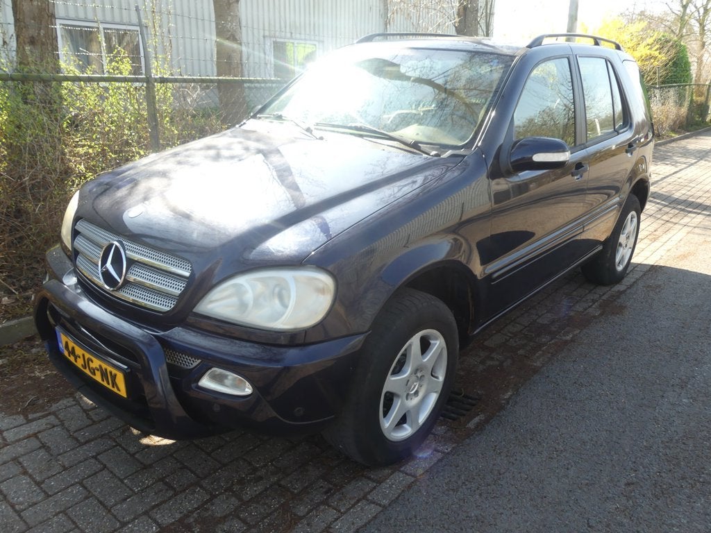 Mercedes-Benz M-klasse 320 - Automaat - EXPORT, Auto's, Mercedes-Benz, Te koop, M-Klasse, 4x4, Benzine, Euro 4, G, SUV of Terreinwagen