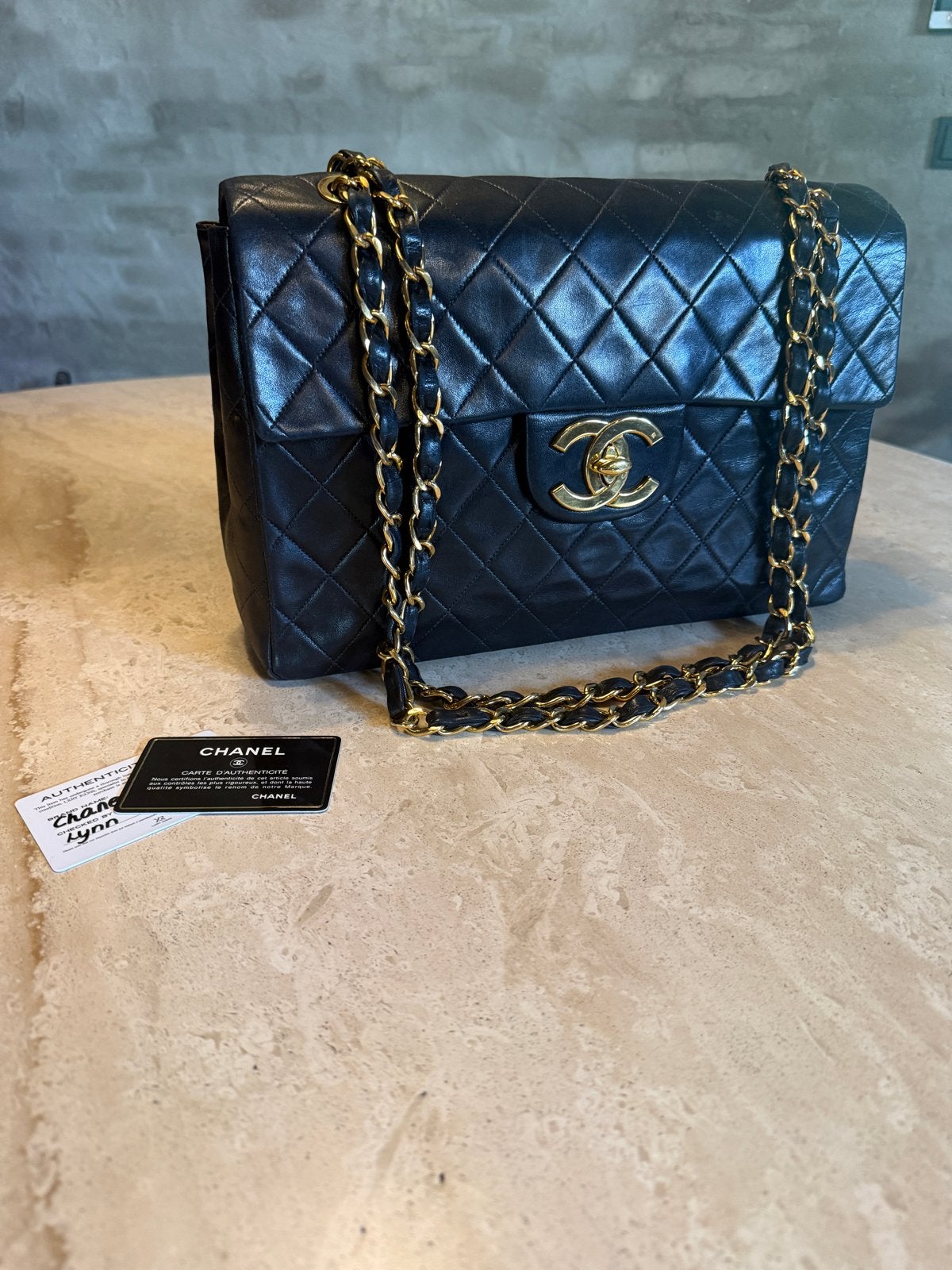 Chanel Jumbo Maxi tas met goud, pasje, sticker, certificaat, Sieraden, Tassen en Uiterlijk, Tassen | Damestassen, Ophalen of Verzenden