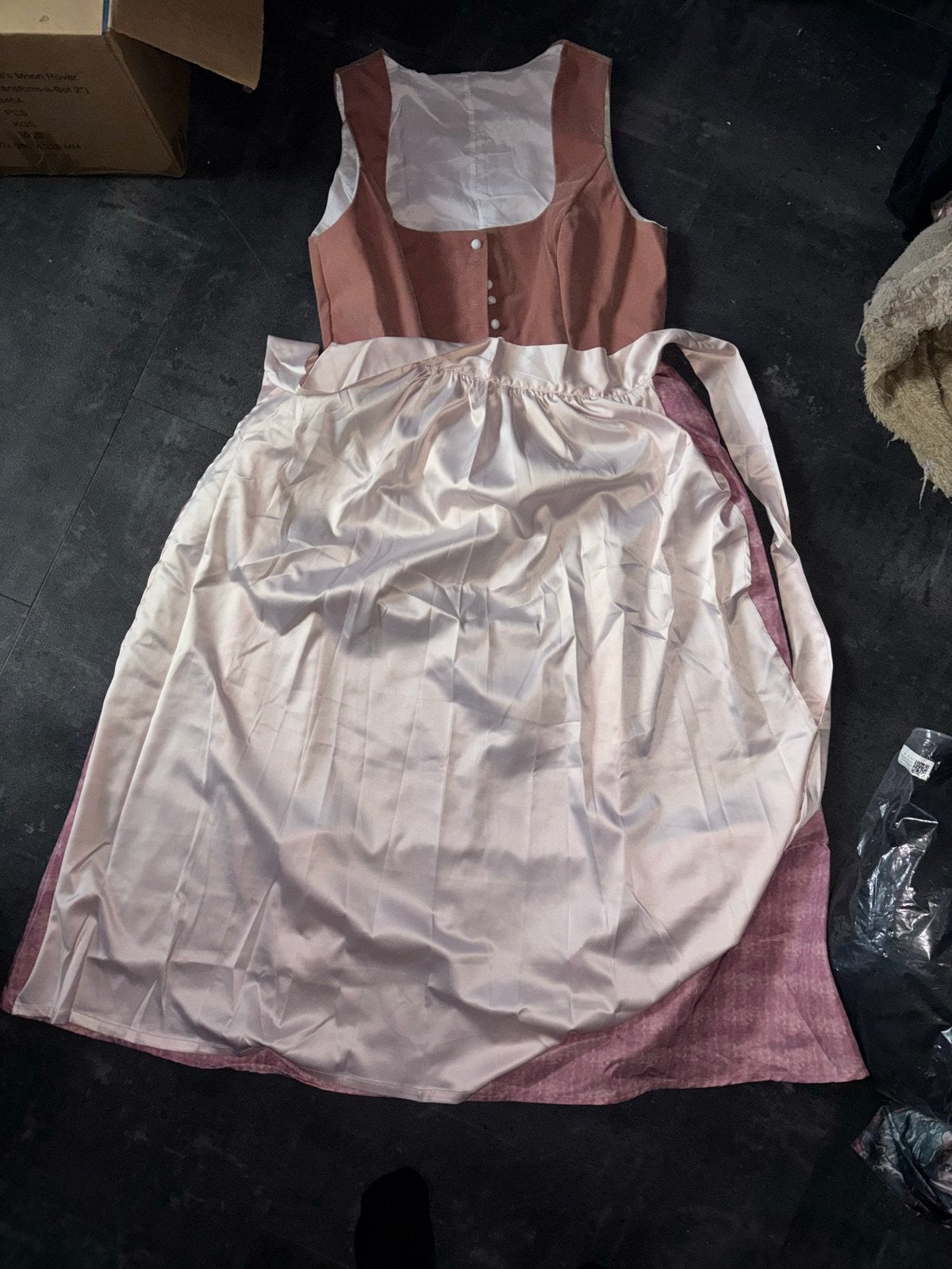 Nieuwe Traditionele Dirndl Jurk Maat S, Nieuw, Ophalen of Verzenden, Overige thema's, Kleding